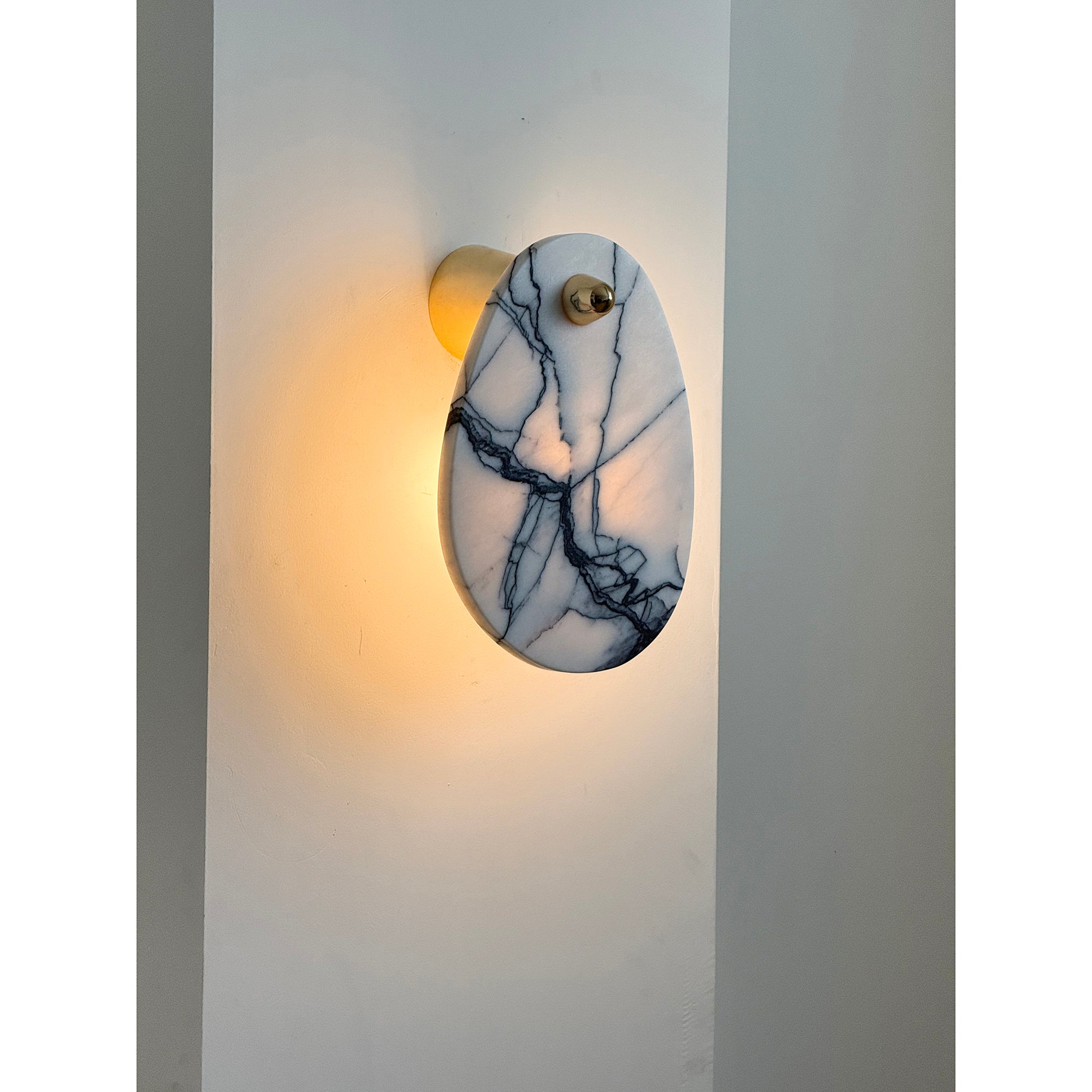 Norduvys Modern Luxurious  Metal Marble Wall Lamp