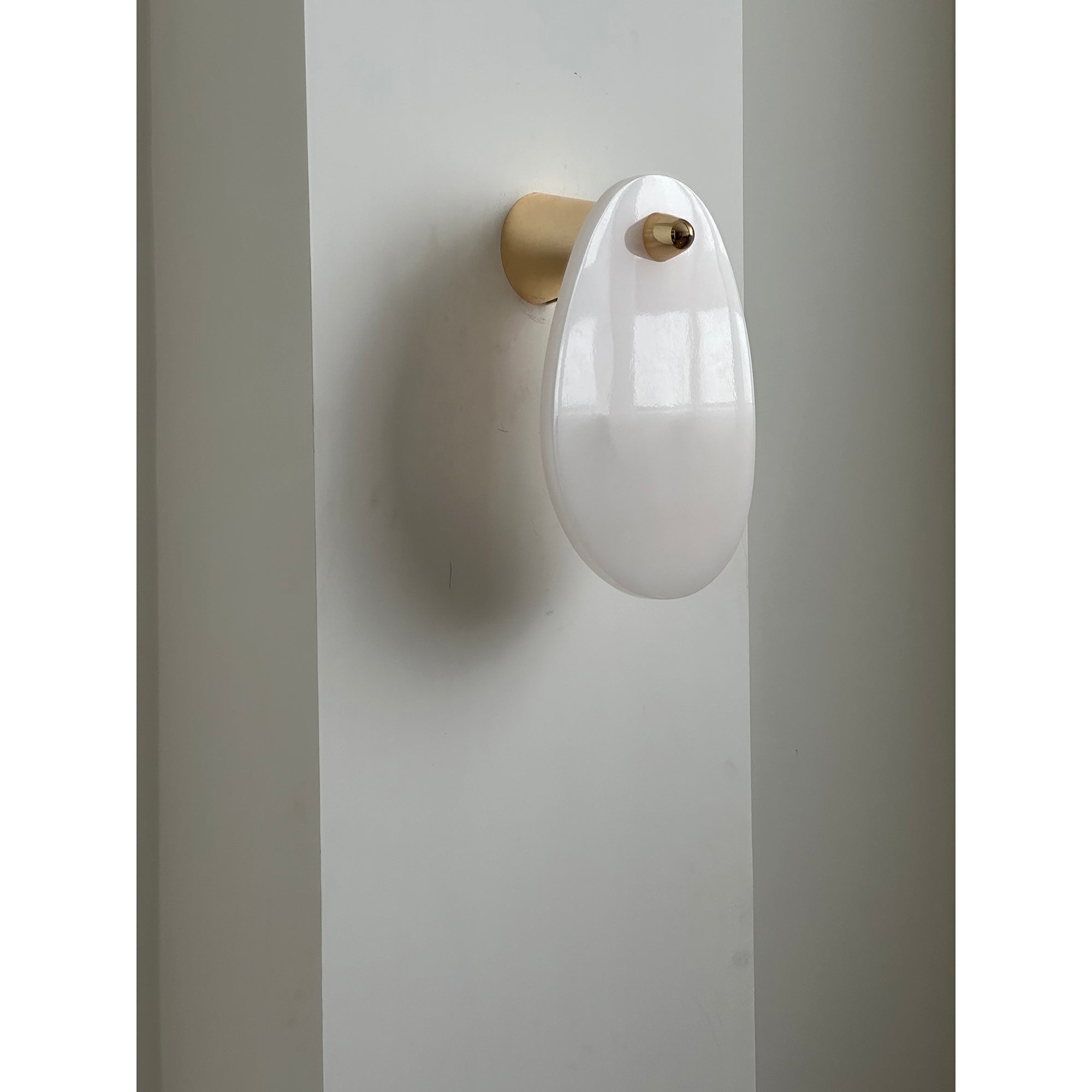 Norduvys Modern Luxurious  Metal Marble Wall Lamp