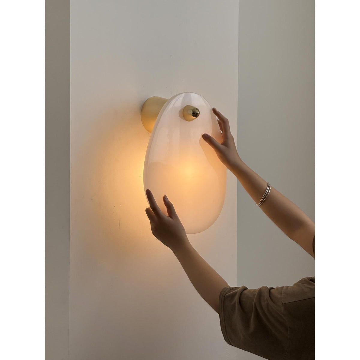 Norduvys Modern Luxurious  Metal Marble Wall Lamp