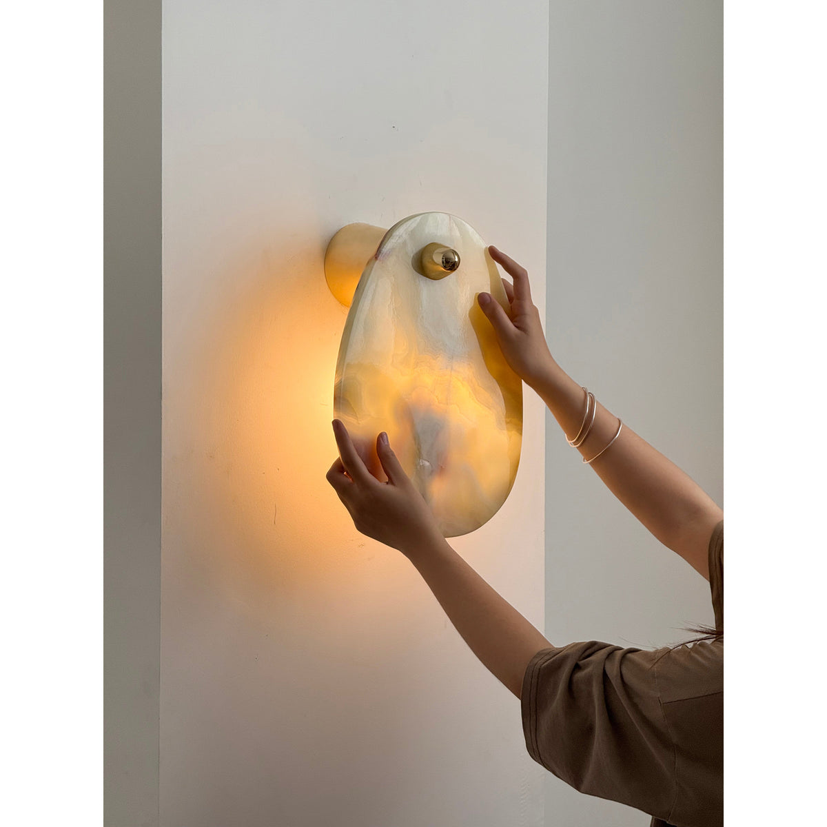 Norduvys Modern Luxurious  Metal Marble Wall Lamp