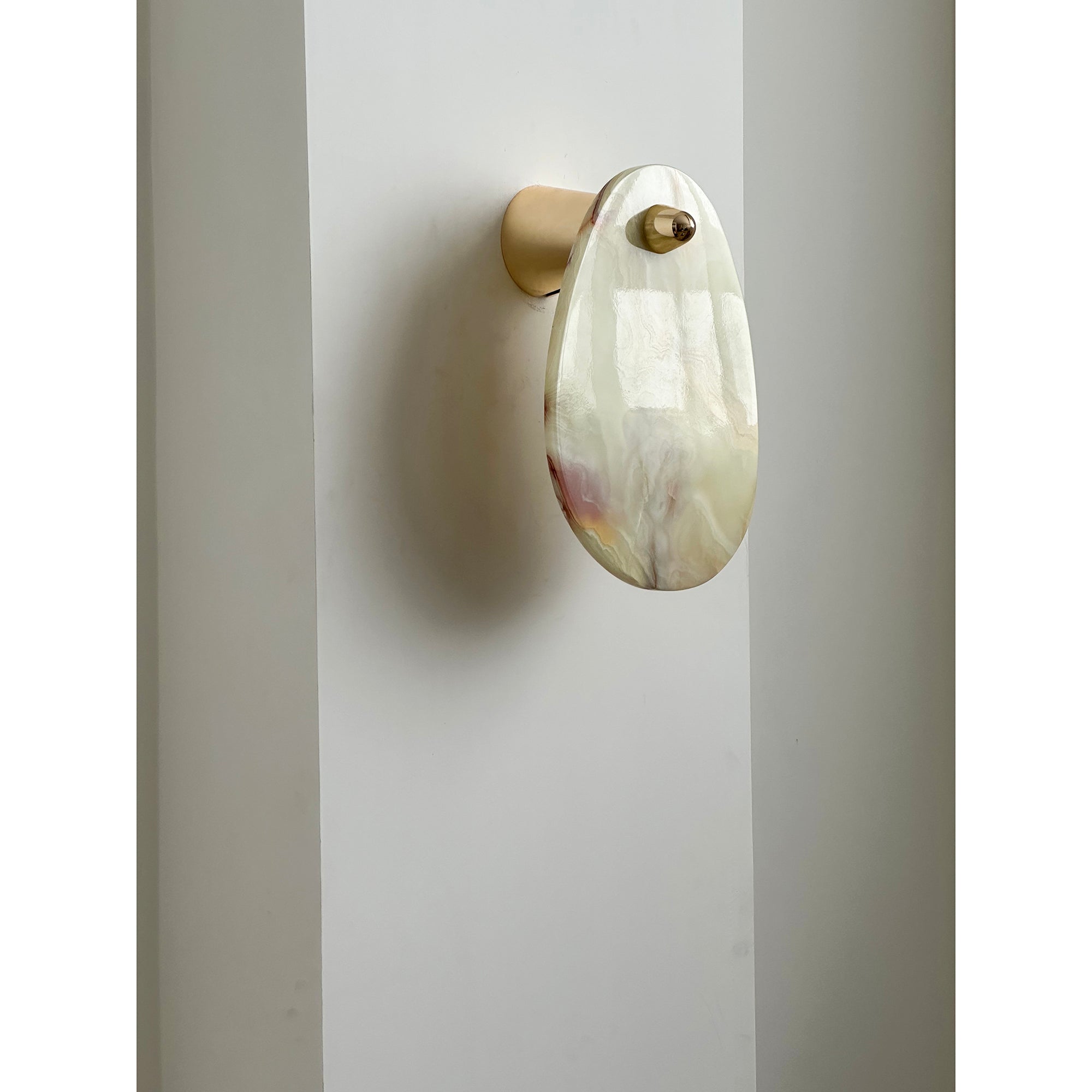 Norduvys Modern Luxurious  Metal Marble Wall Lamp