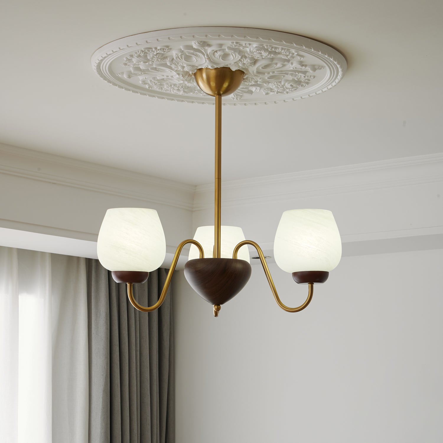 Sytheiel Premium	Elegance Wood Glass Chandelier