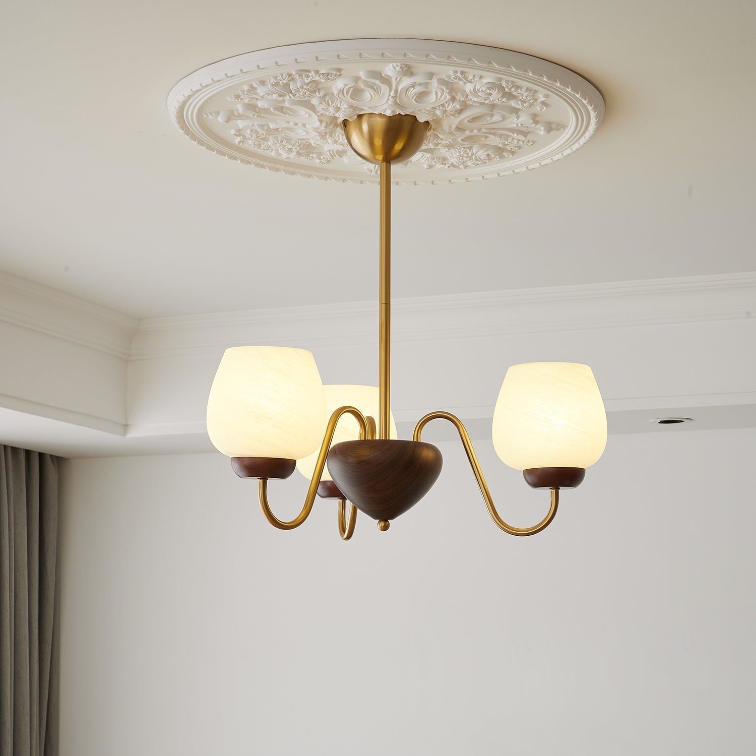 Sytheiel Premium	Elegance Wood Glass Chandelier
