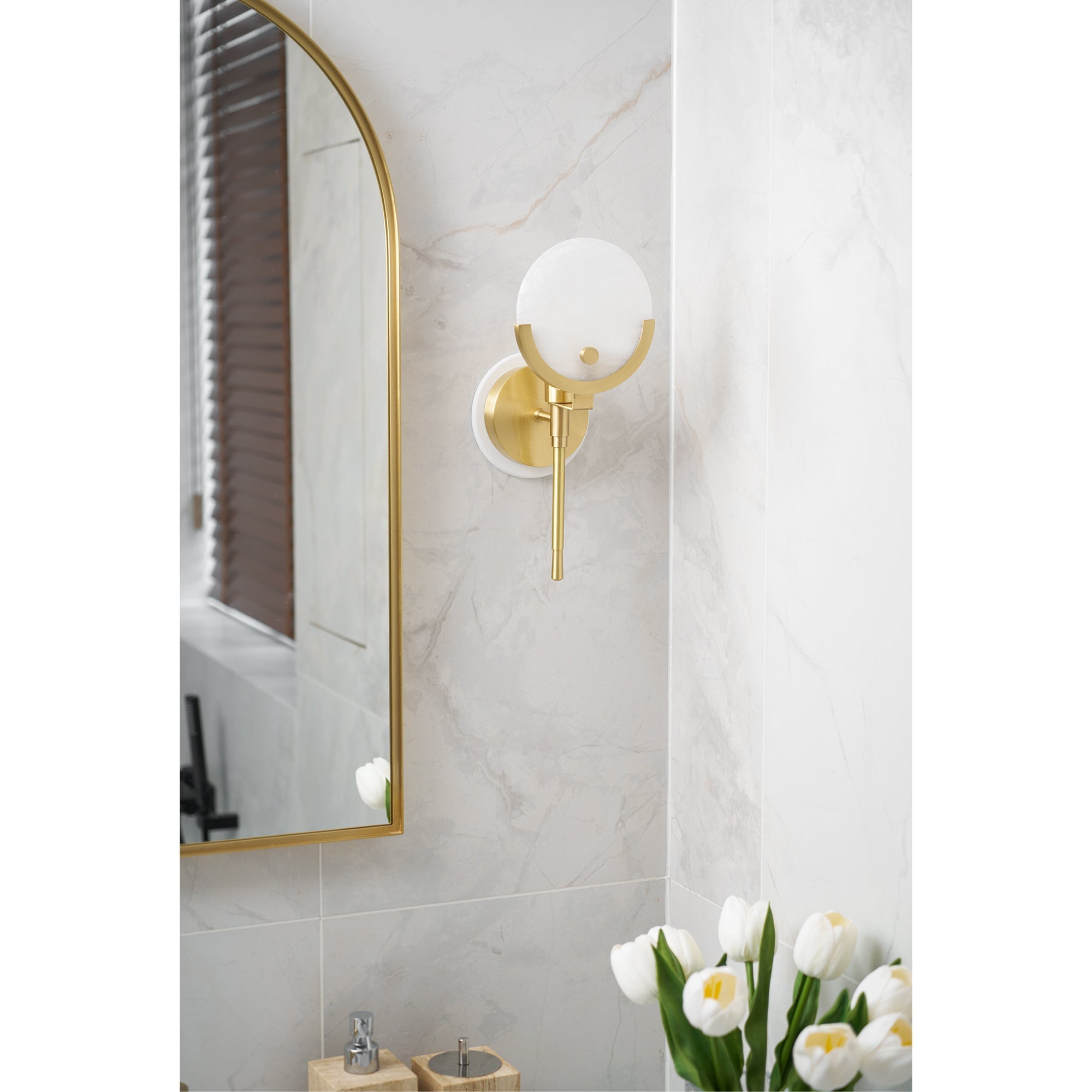 Aminex Sphere Alabaster Wall Light