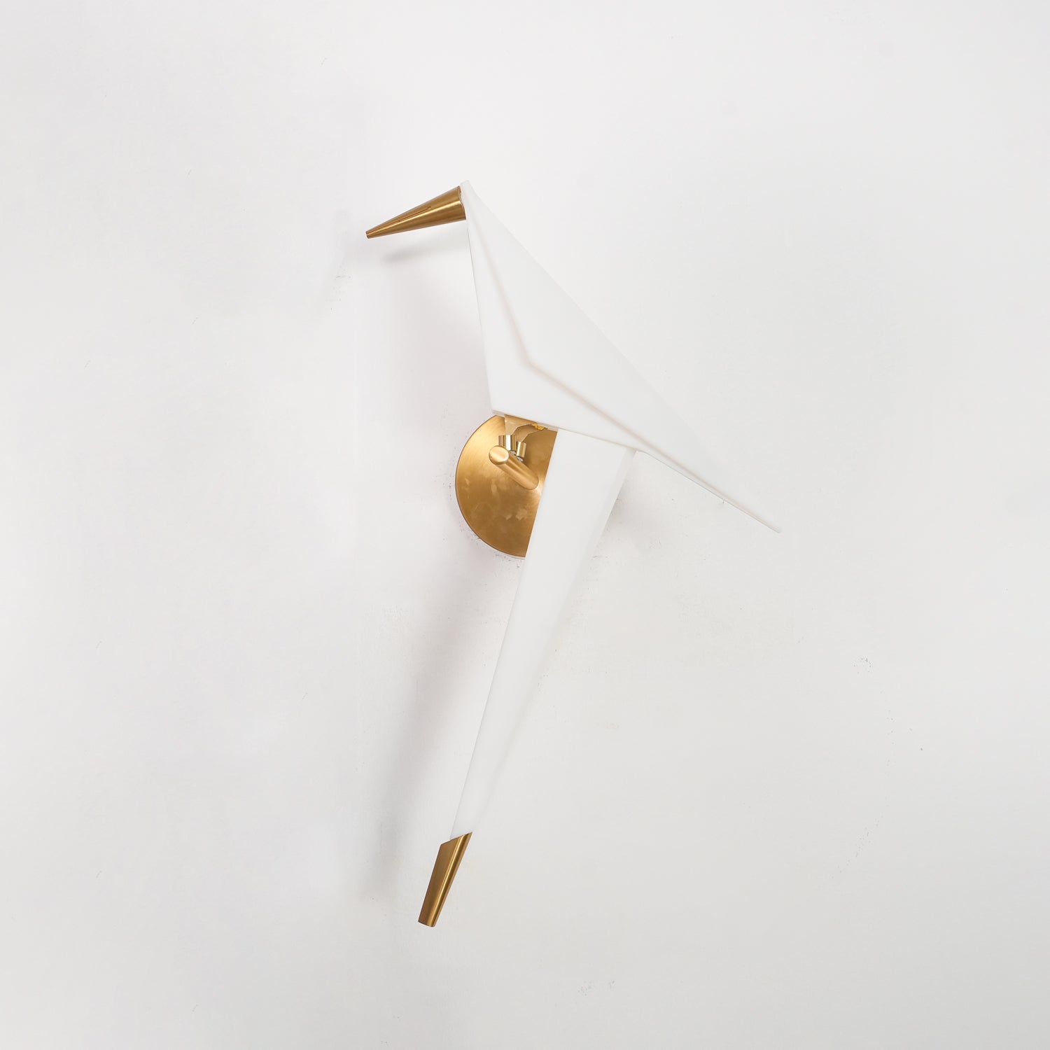 Visileth Nordic Art Crane Plug-In Wall Lamp