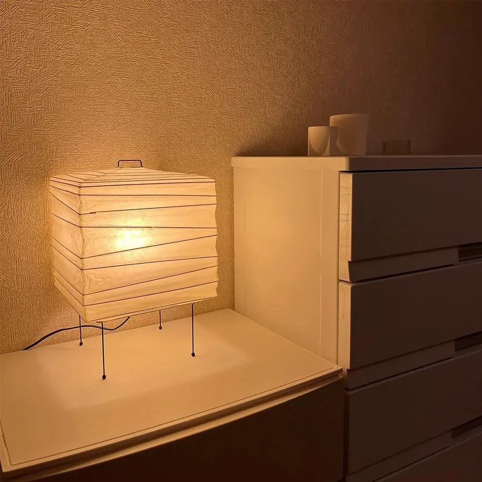 Mith Paper Oriental Table Lamp