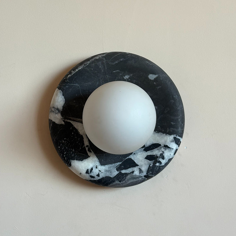 Uvinos Wall Lamp