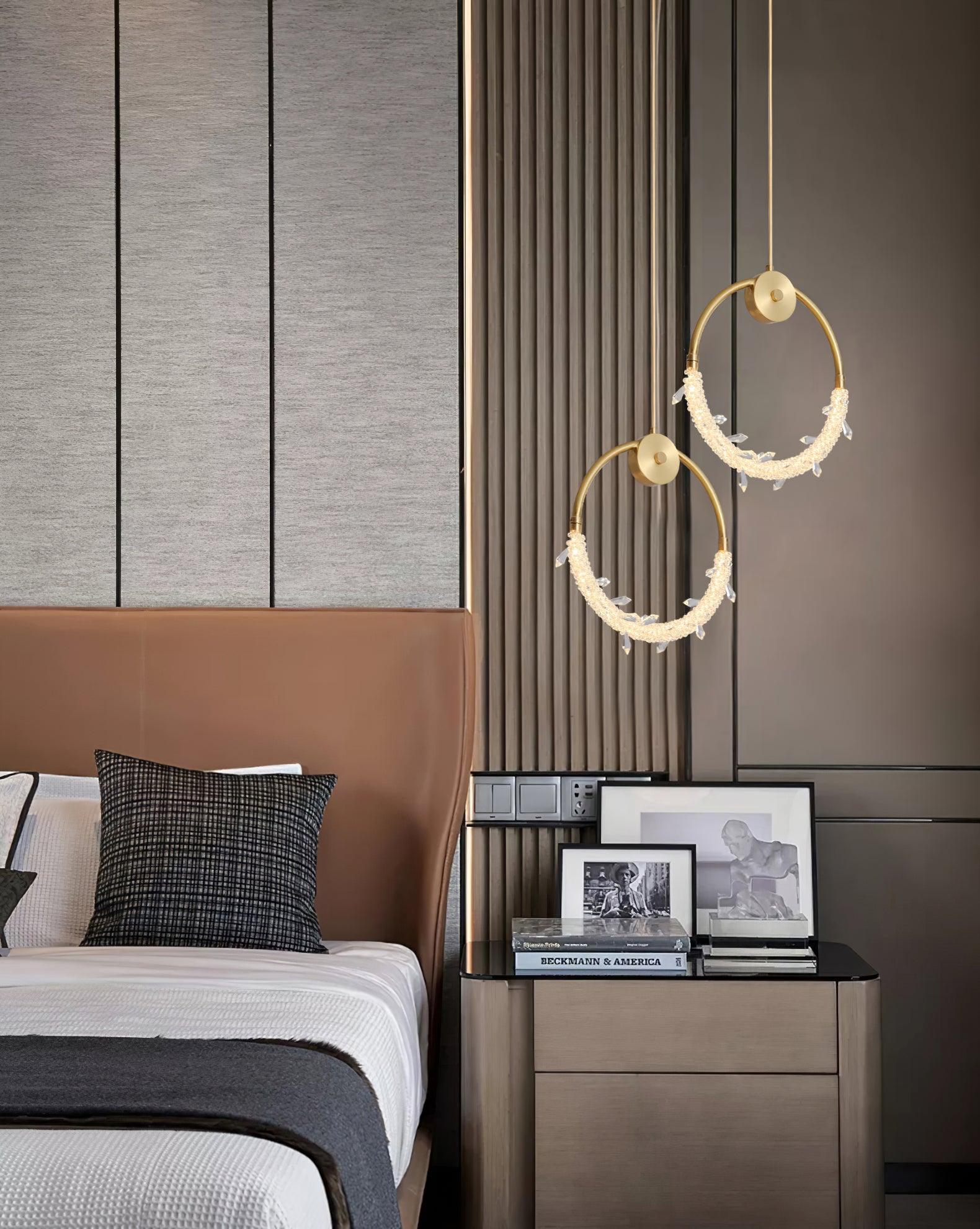 Lustre Elegant Crystal Pendant Light