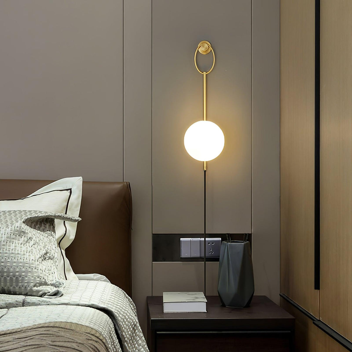 Selaella Minimalist Wall Lamp