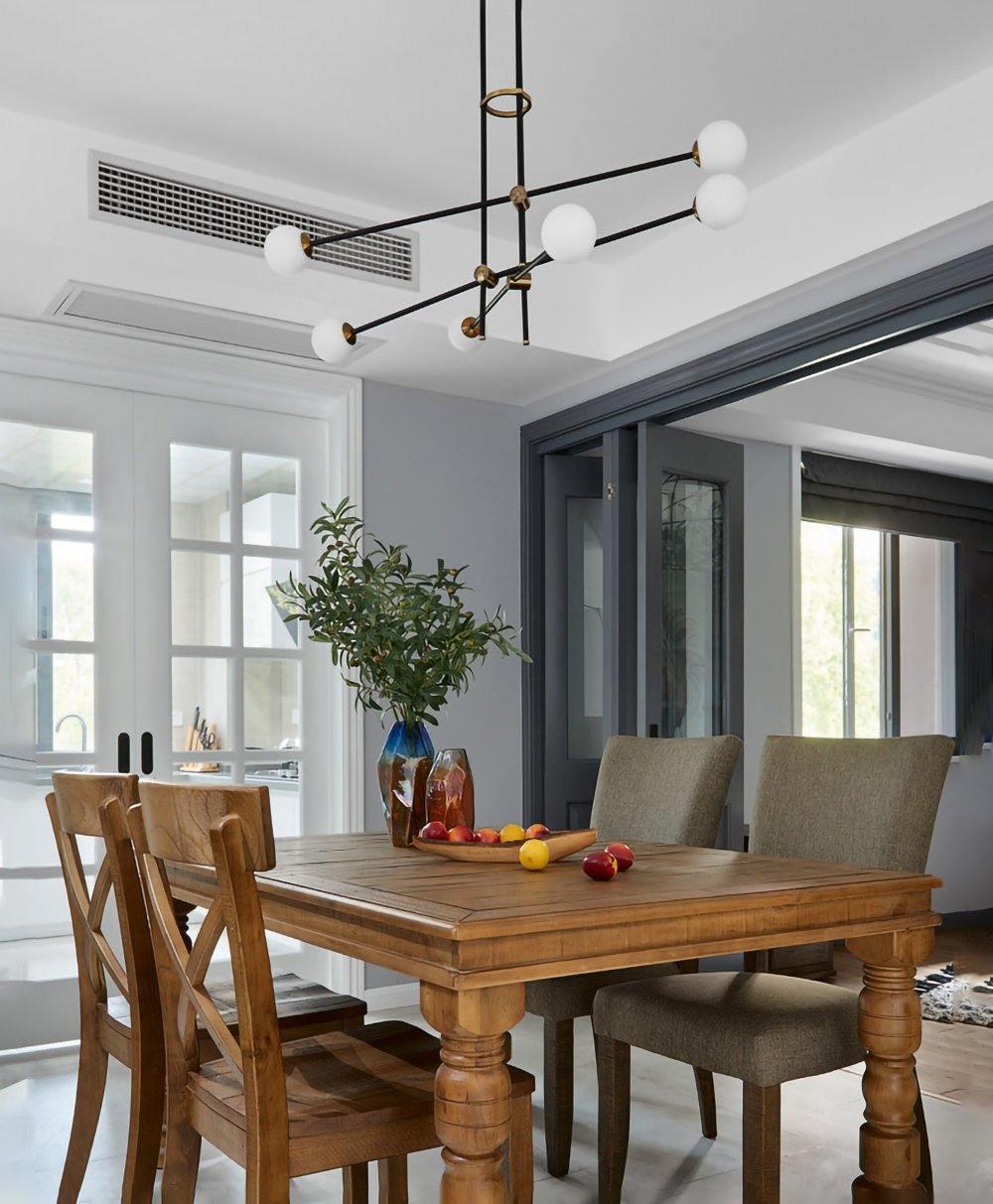 Celirissa Chandelier SI Brass Glass Globe
