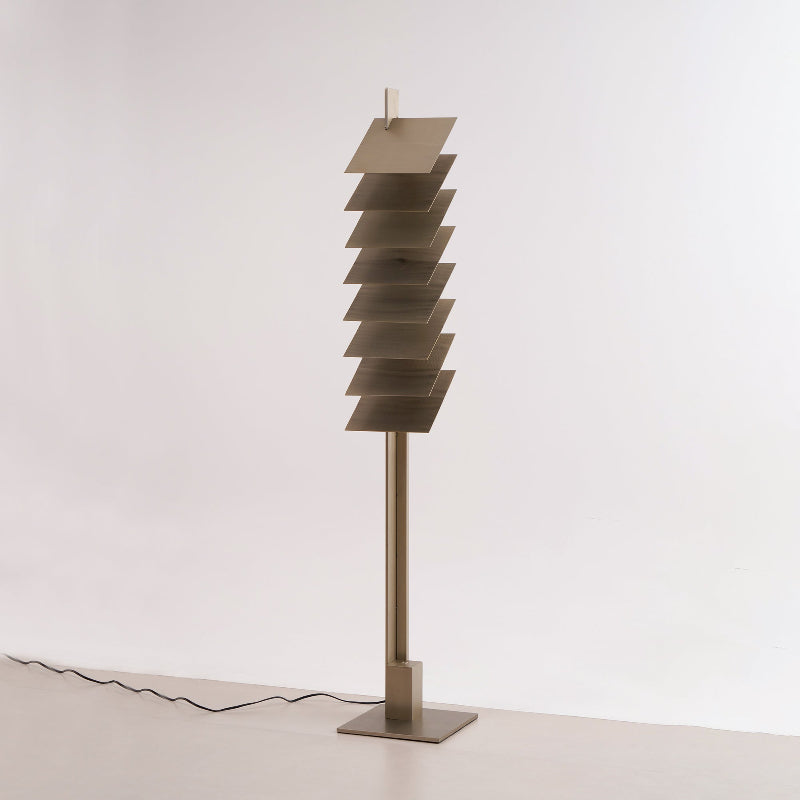 Virauena Floor Lamp
