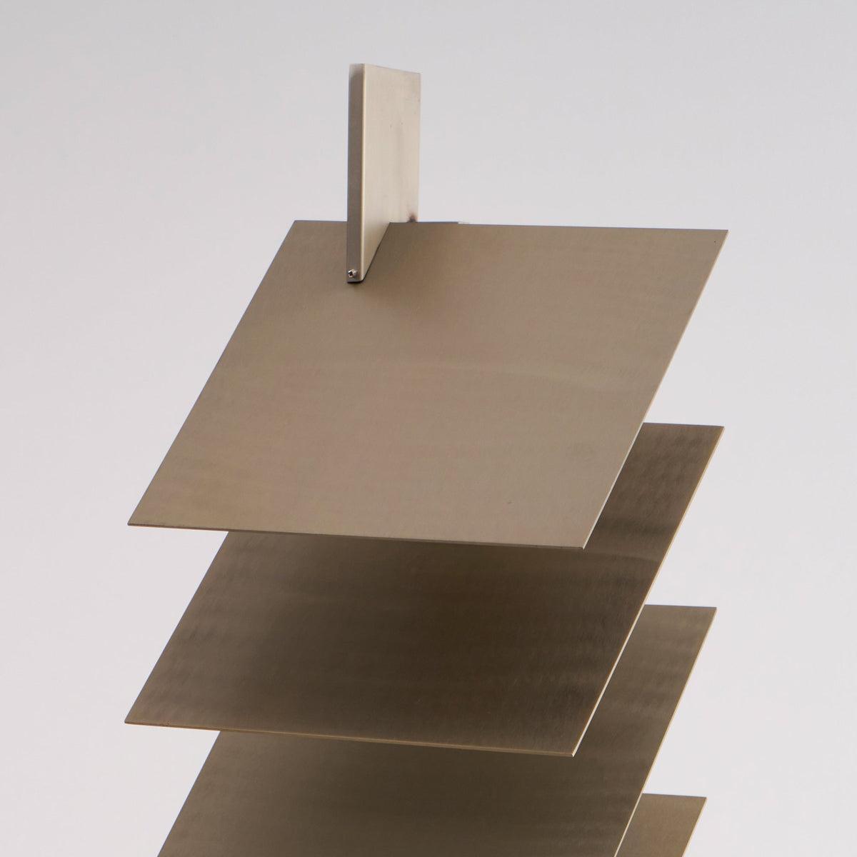 Virauena Floor Lamp