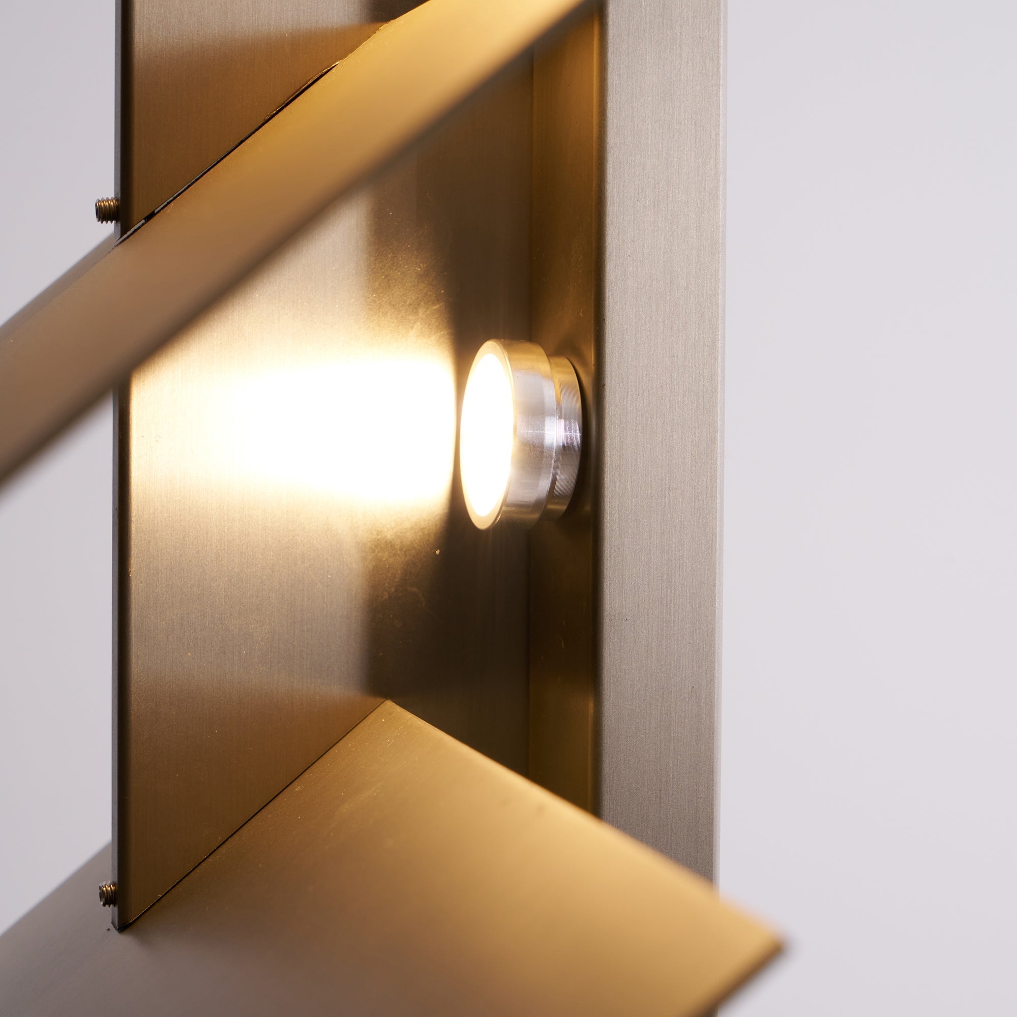Virauena Floor Lamp