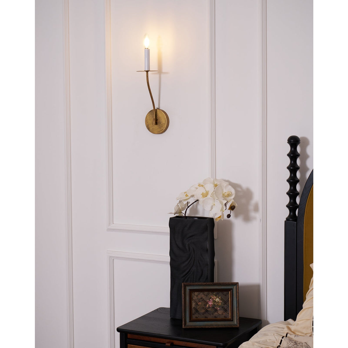 Eirikuvyh Modern Minimalist Vintage Industrial Metal Wall Lamp