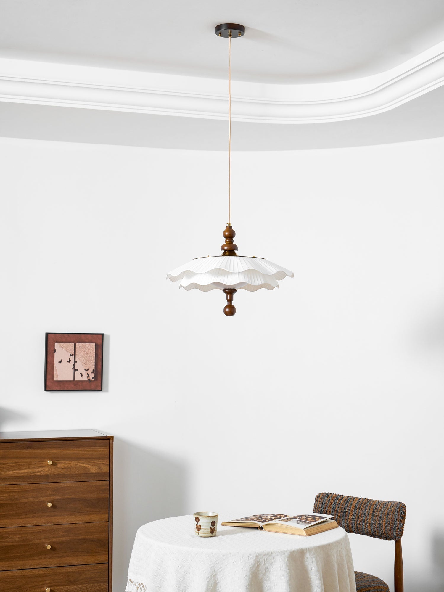 Everford Belle Epoque Pleated Pendant Light