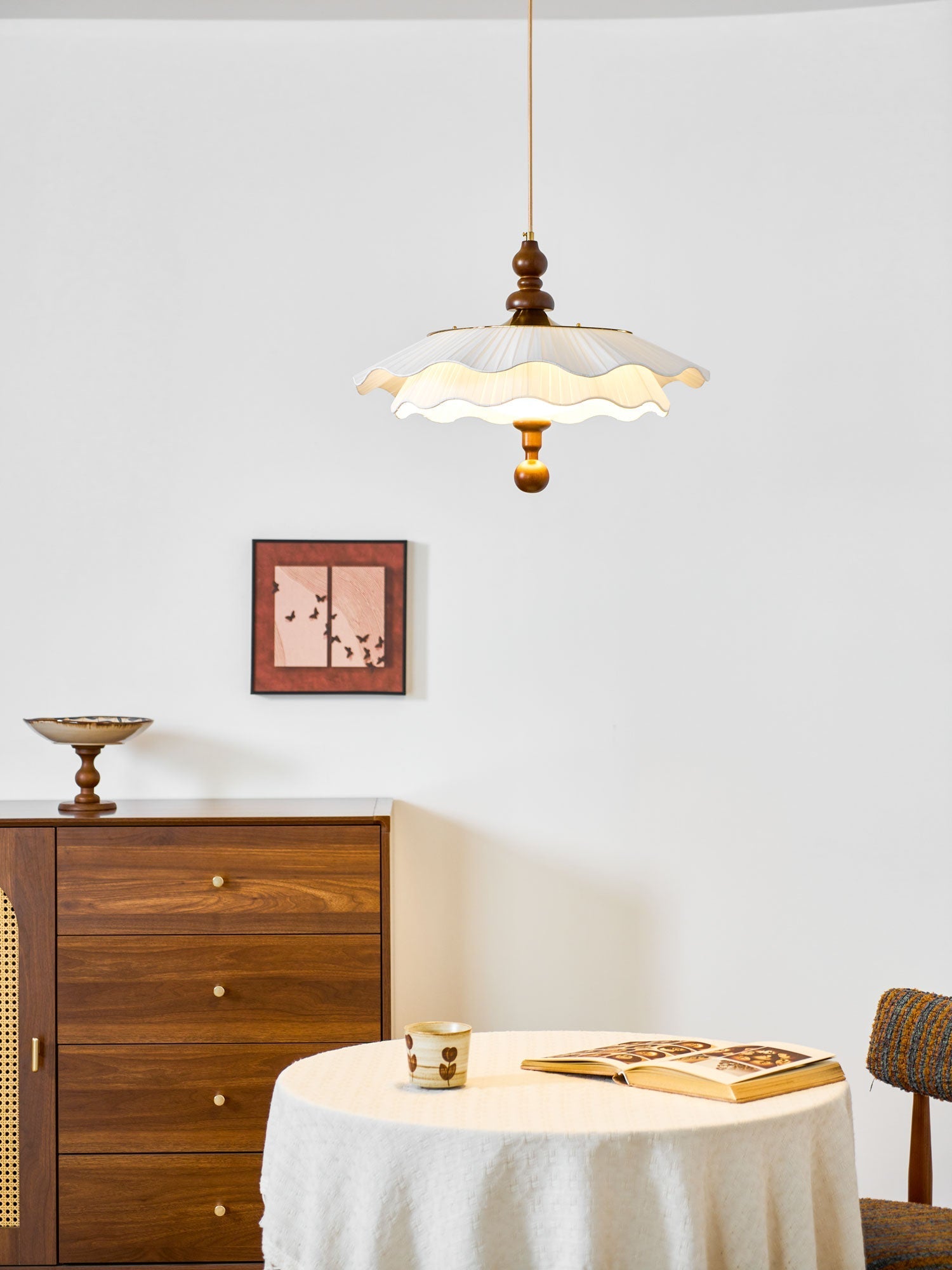 Everford Belle Epoque Pleated Pendant Light