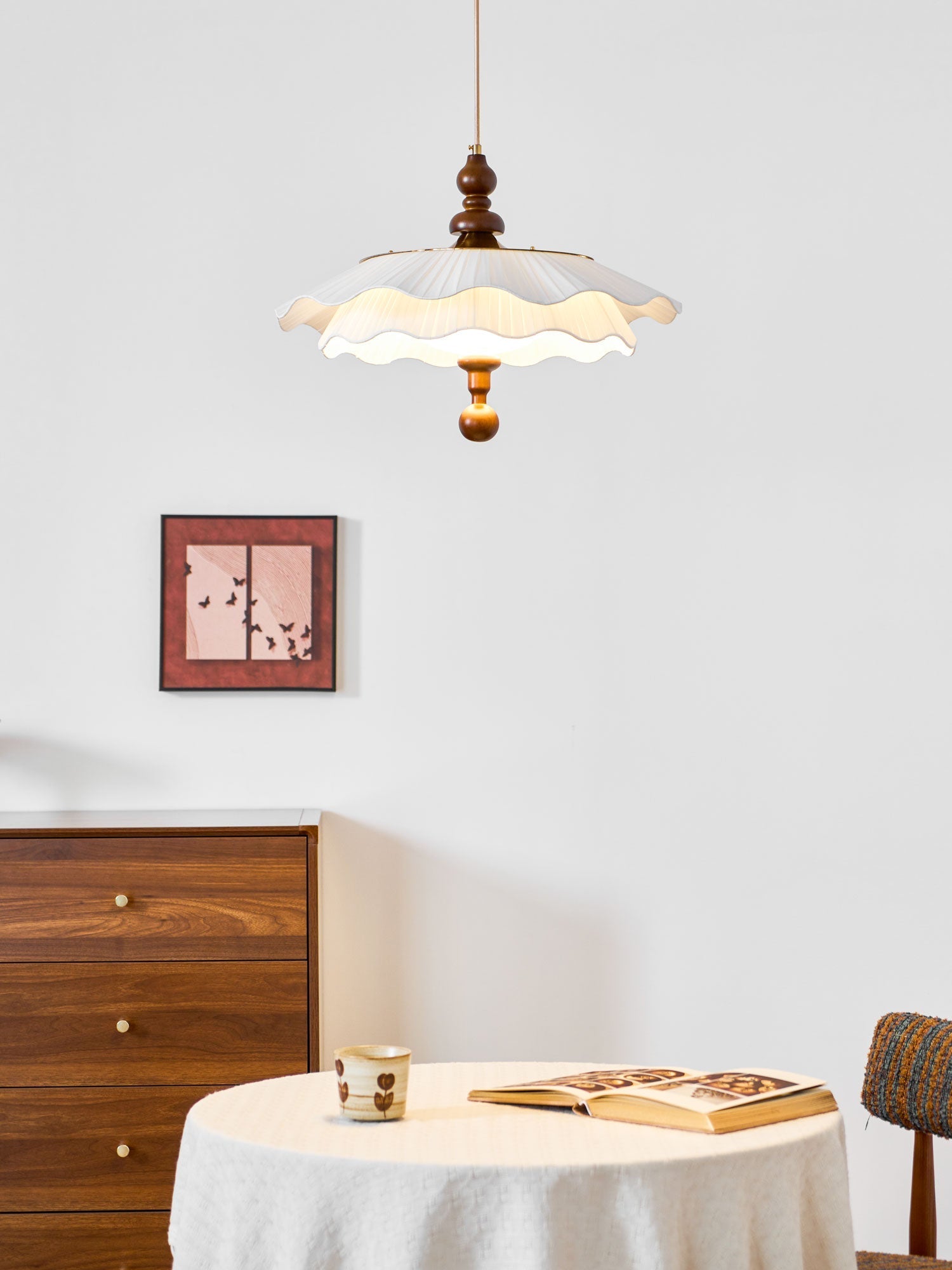 Everford Belle Epoque Pleated Pendant Light
