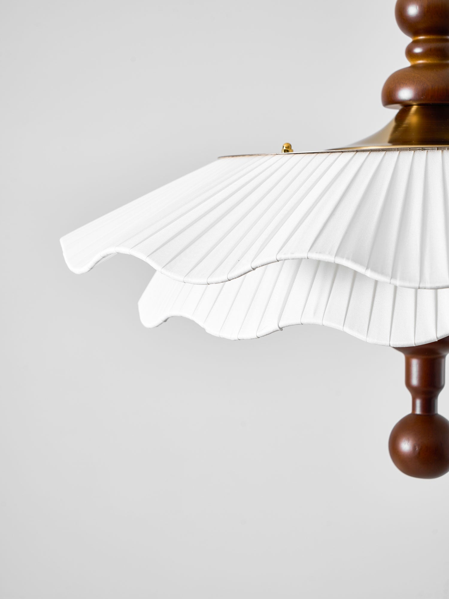 Everford Belle Epoque Pleated Pendant Light