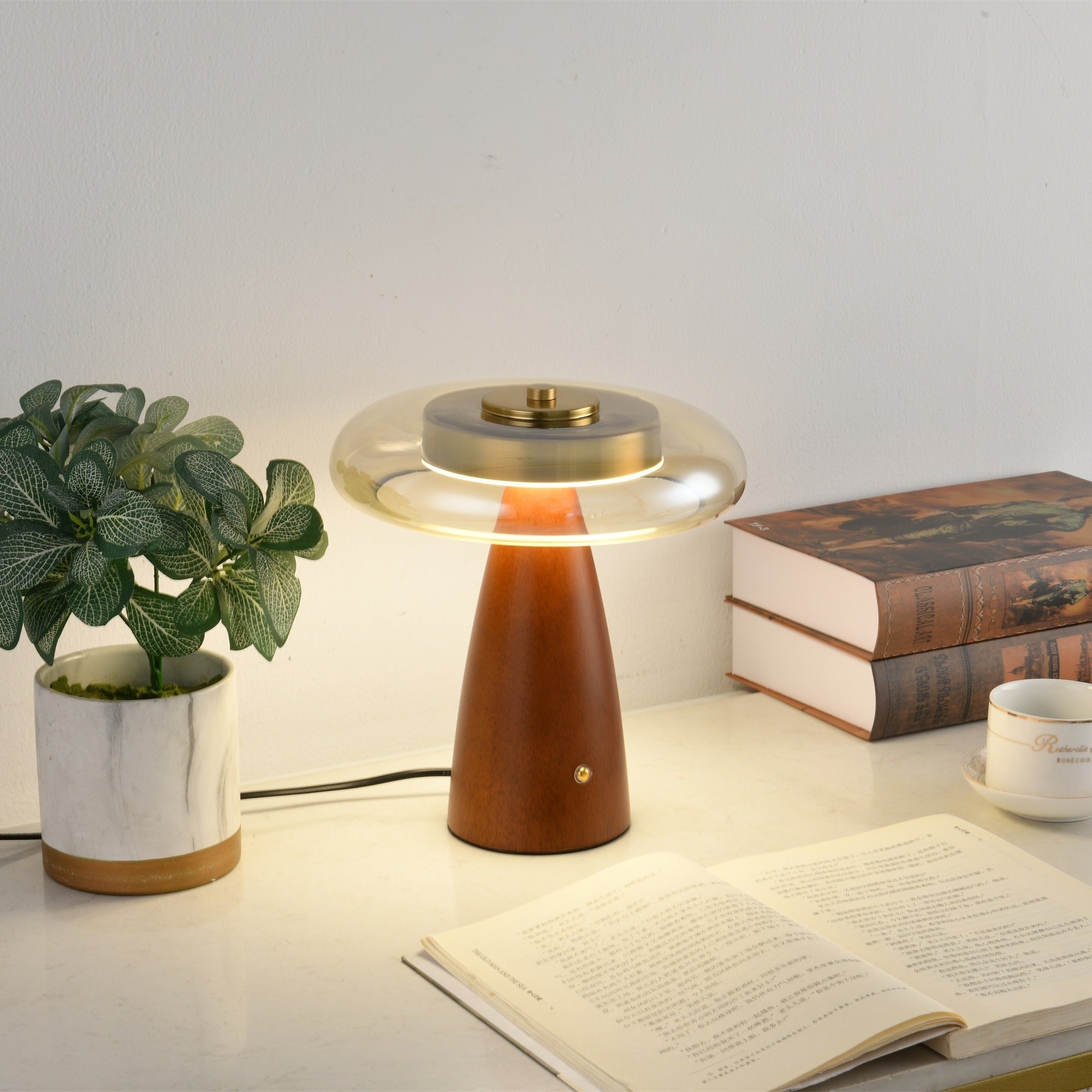 Mushroom Retro Glass Table Lamp