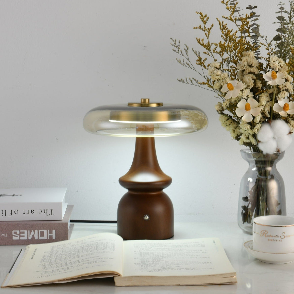 Mushroom Retro Glass Table Lamp