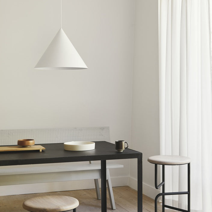 Caeluvyu Modern Minimalist Dark Metal Pendant Lamp