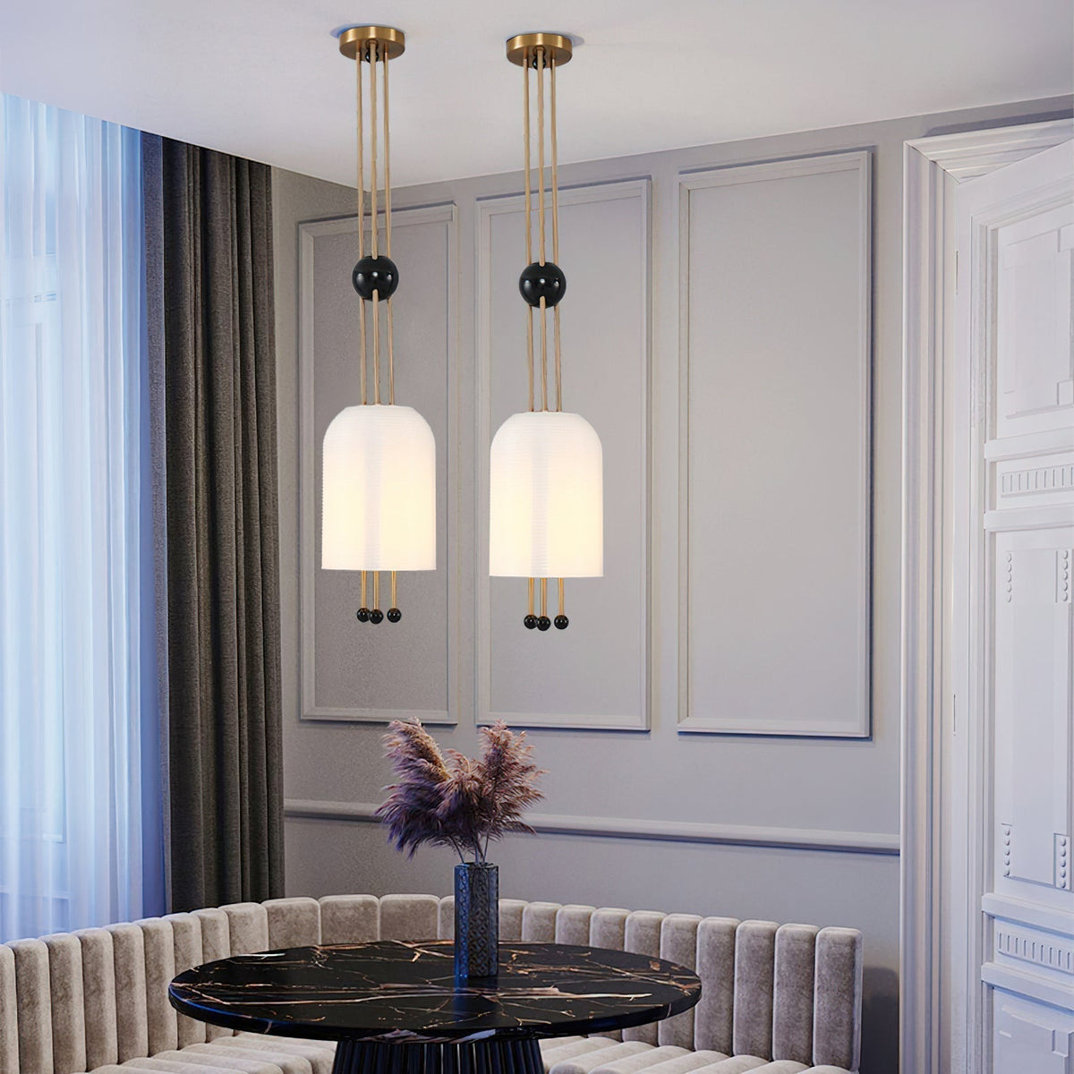 Qir Traditional Elegance Glass Pendant Light
