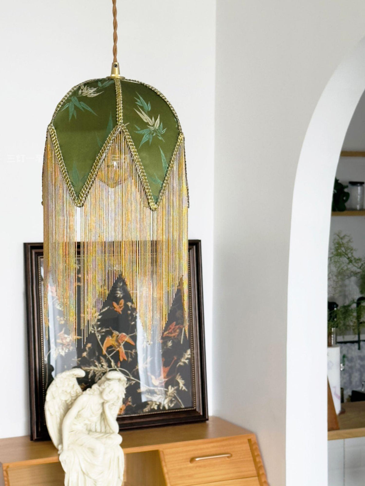 Yolvin Unique Fringed Pendant Lamp