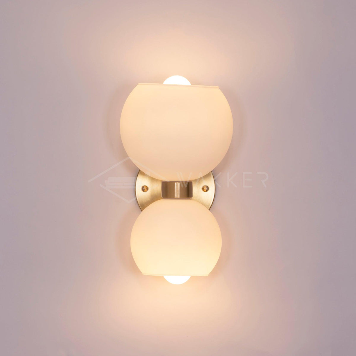 Avynion Modern Nordic Art Glass Wall Lamp