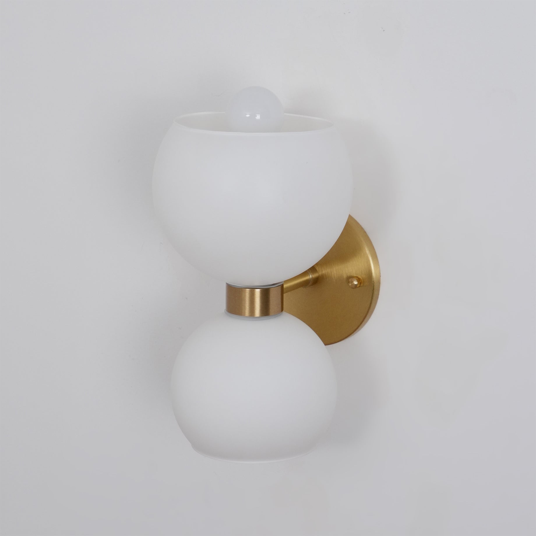 Umarion Round Pearl Glass Sconce Wall lamp