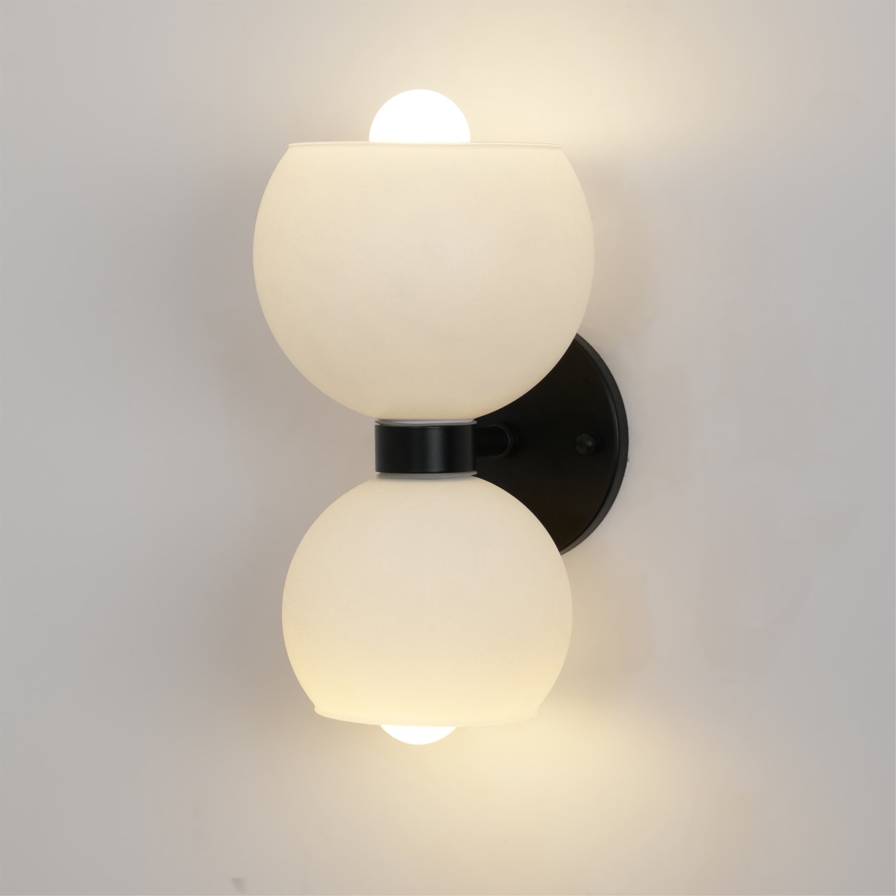 Umarion Round Pearl Glass Sconce Wall lamp