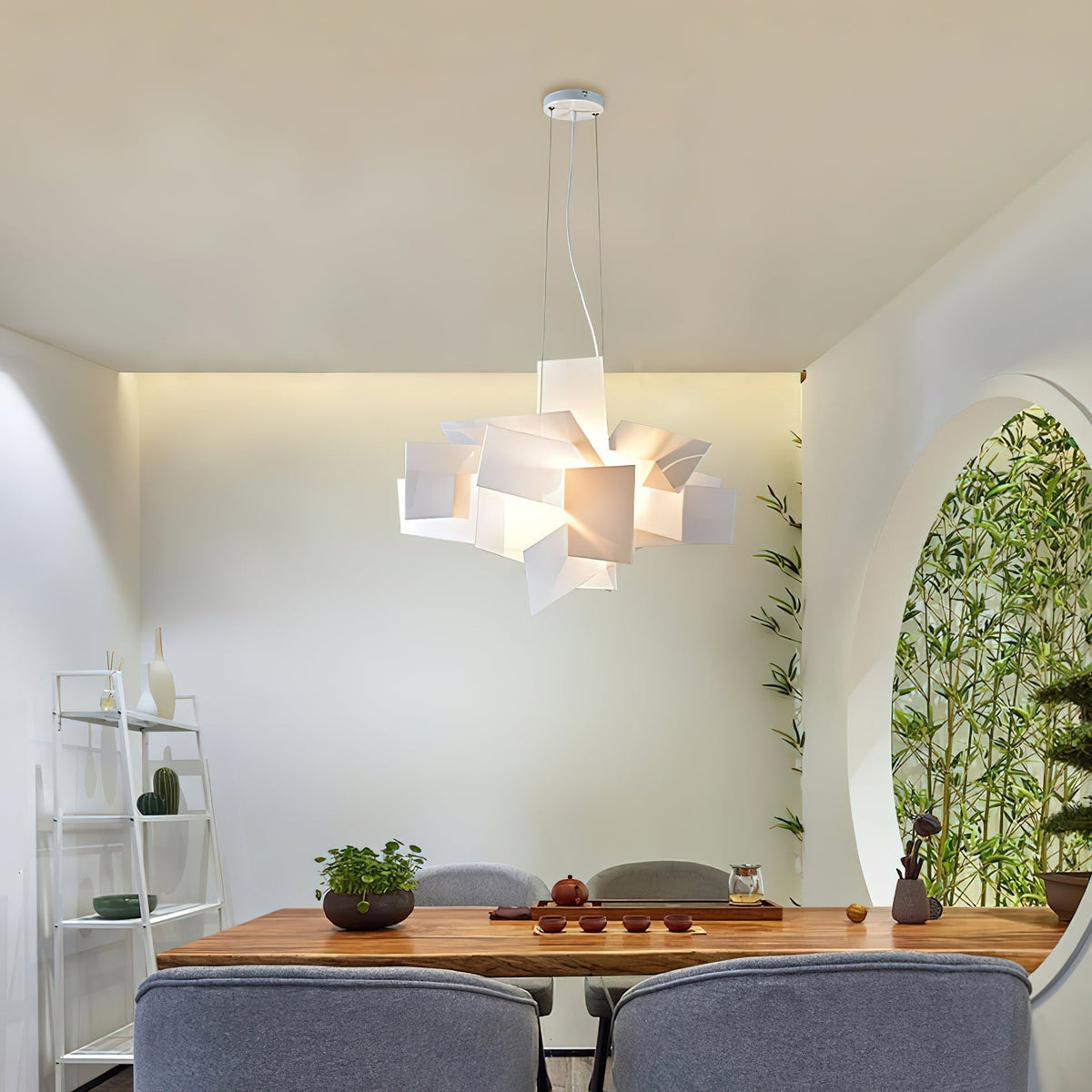 Lumiian Chandelier