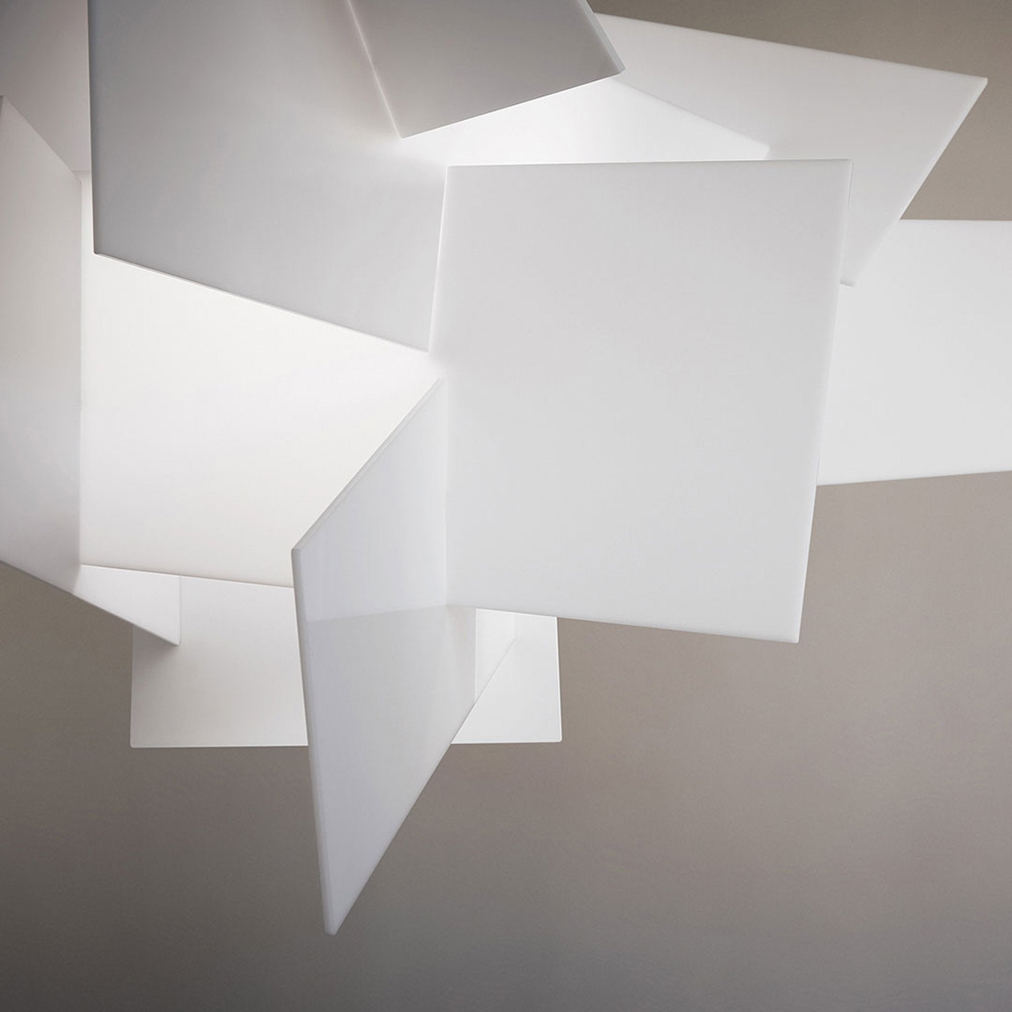 Lumiian Chandelier