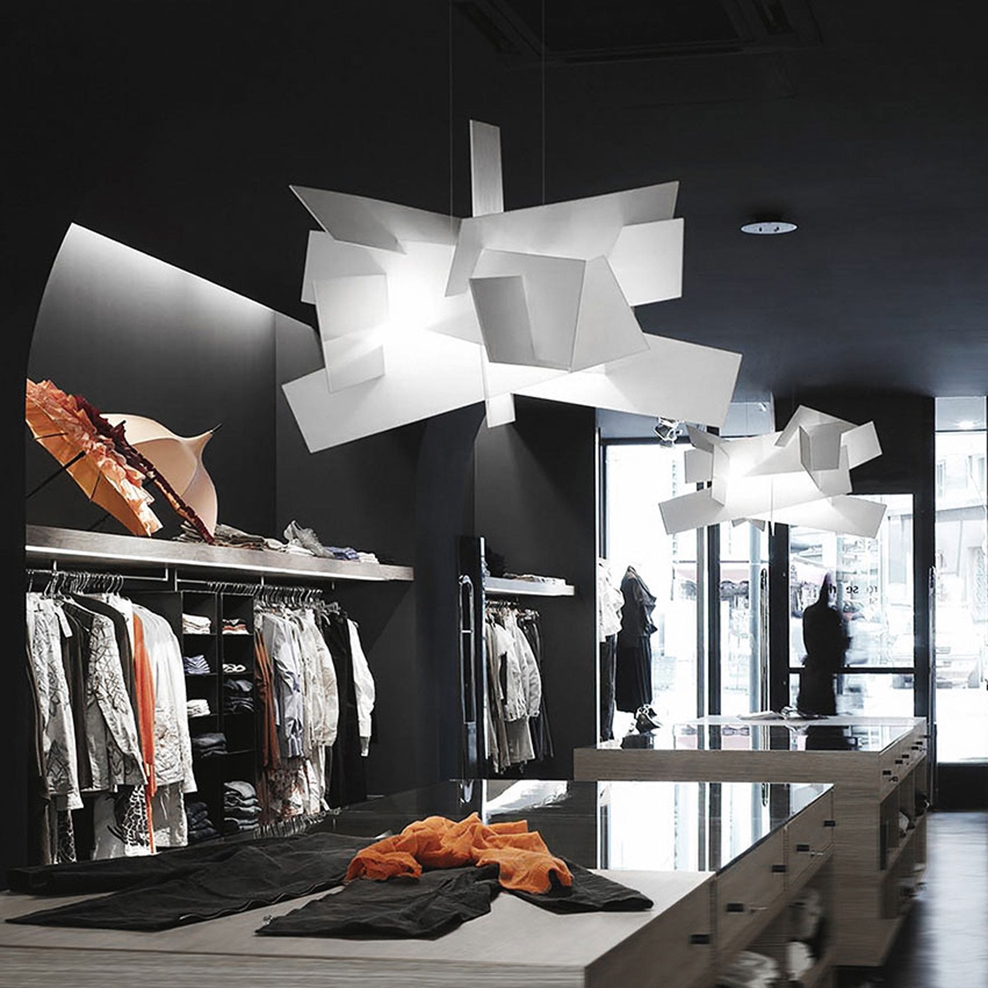 Lumiian Chandelier