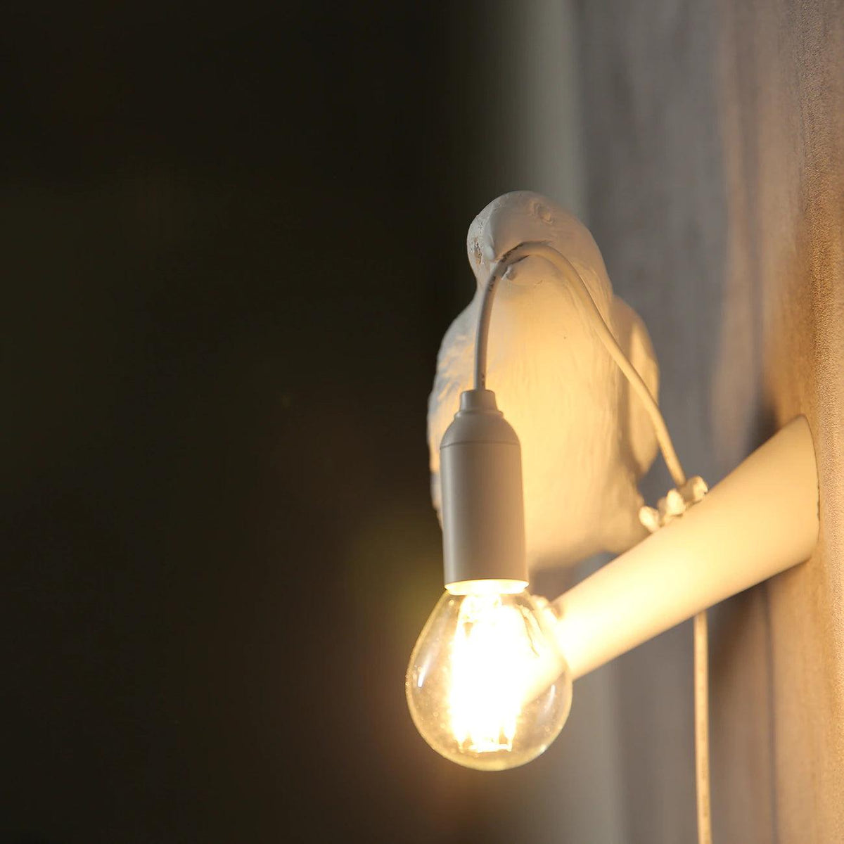 Tirixel Resin Whimsical Wall Lamp