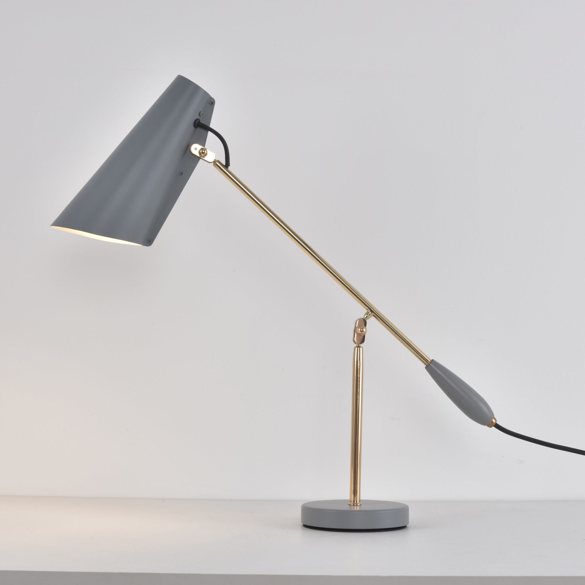 Orbix Steel Mid-Century Table Lamp - Neutral Decor