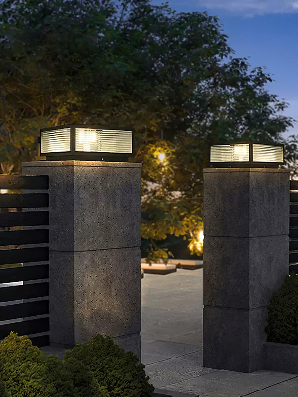 Gage Traditional Natural Glass Outdoor Light