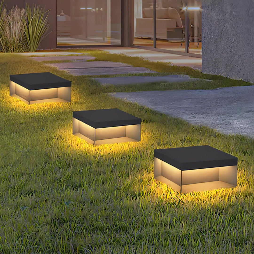 Mirisise Outdoor Light