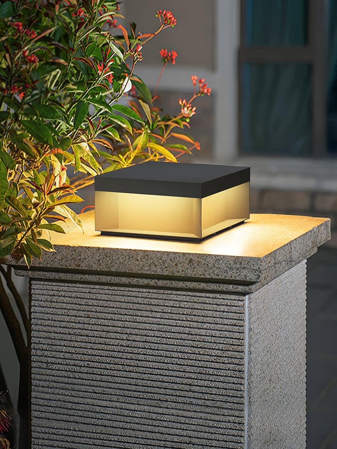 Mirisise Outdoor Light