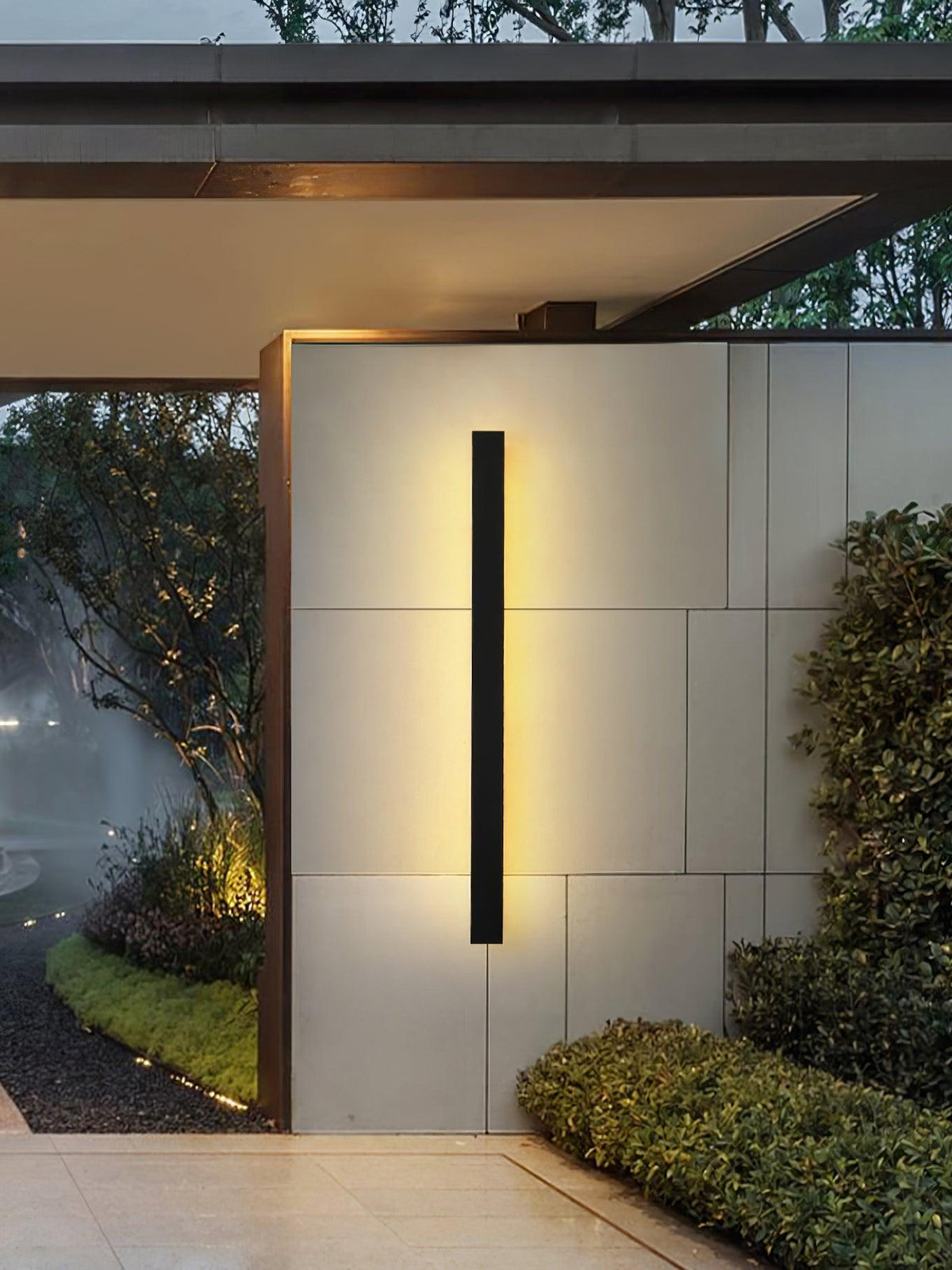 Renalira Long Strip Solar Outdoor Sconce
