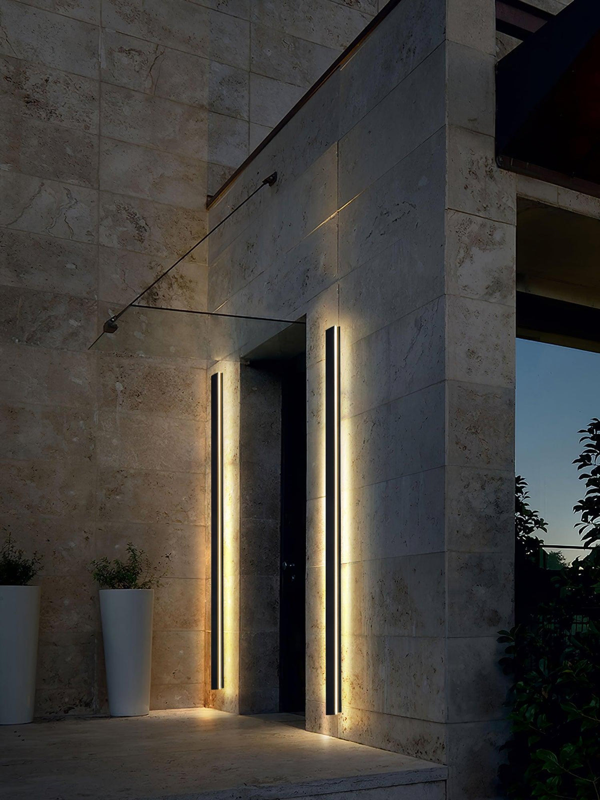 Renalira Long Strip Solar Outdoor Sconce