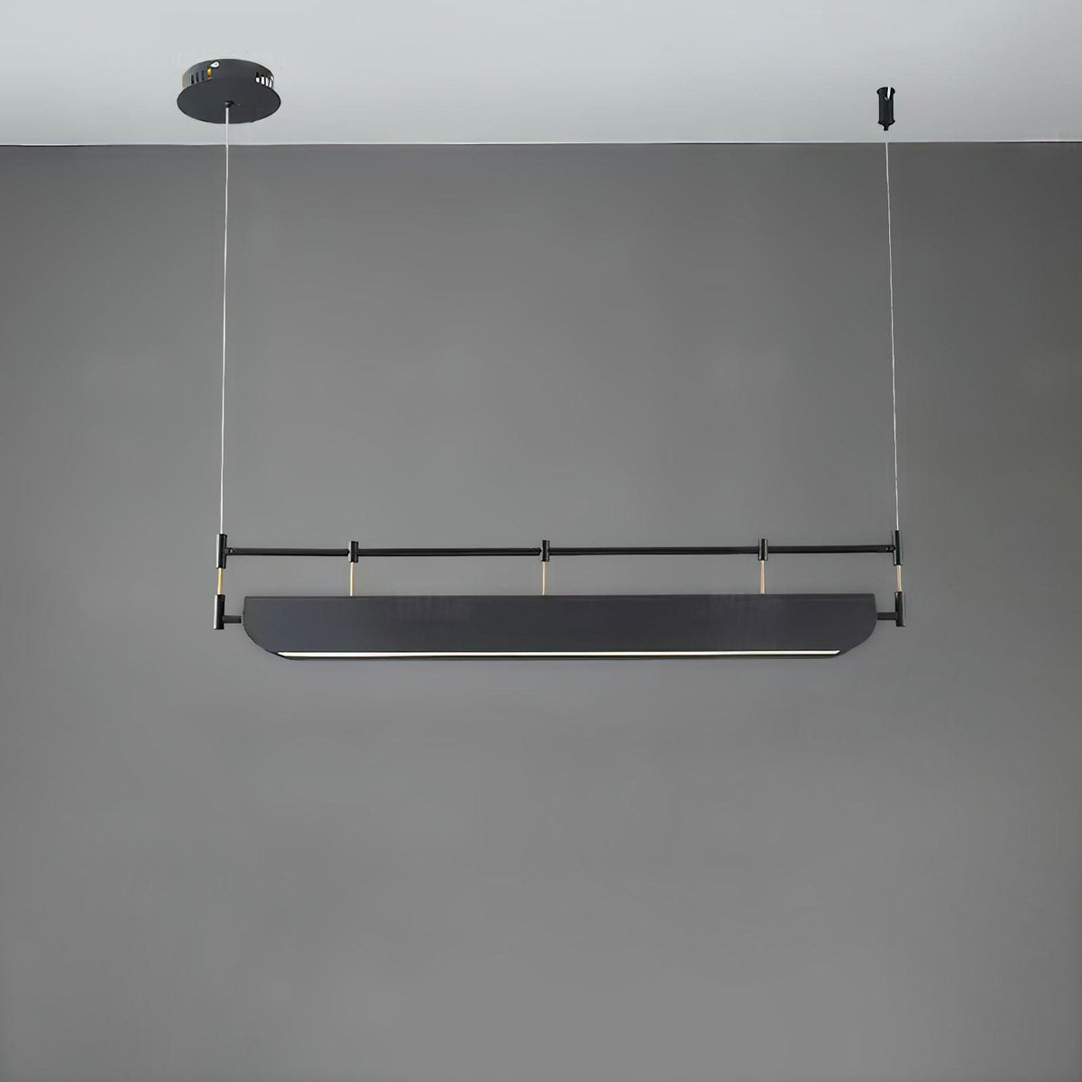Terianora Chandelier Black Roof LED