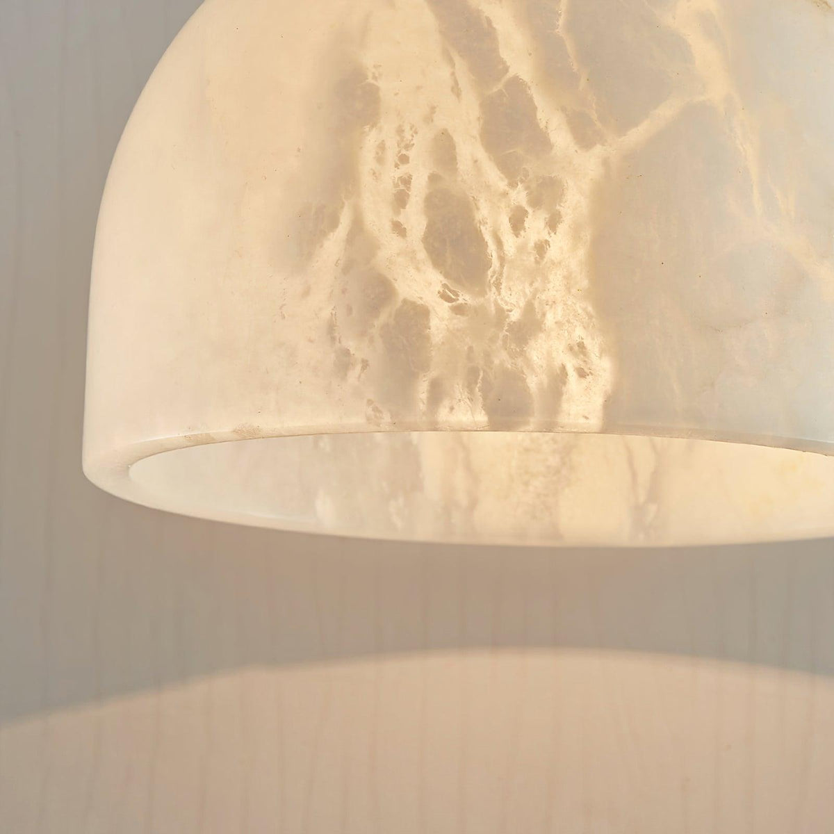 Leda Minimalist Alabaster Pendant Light