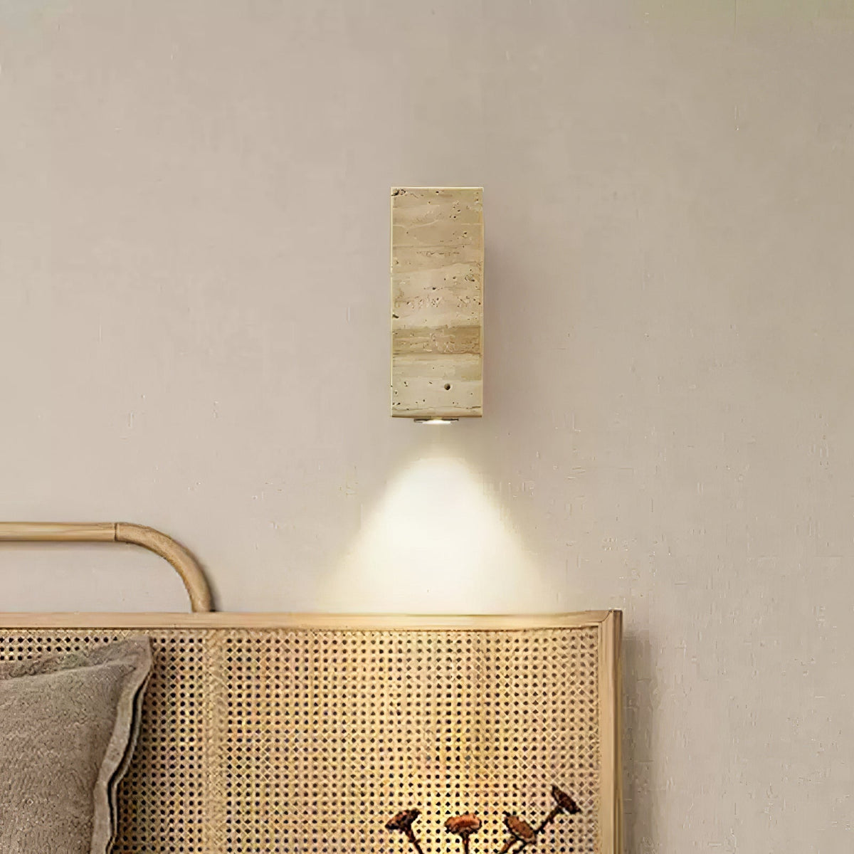 Solmere Blend Plug In Indoor Wall Light