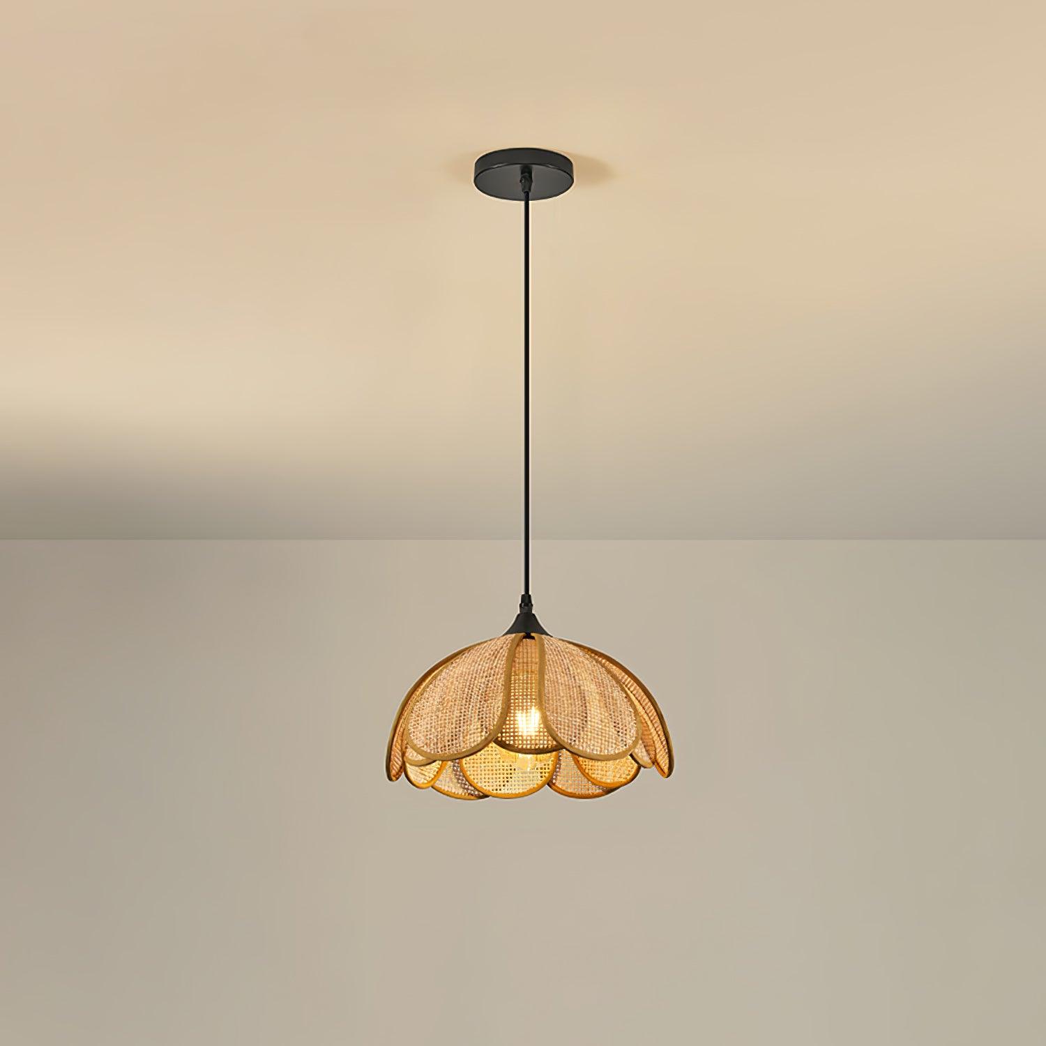 Dyor Elegance Bloom Rattan Fabric Pendant Lamp