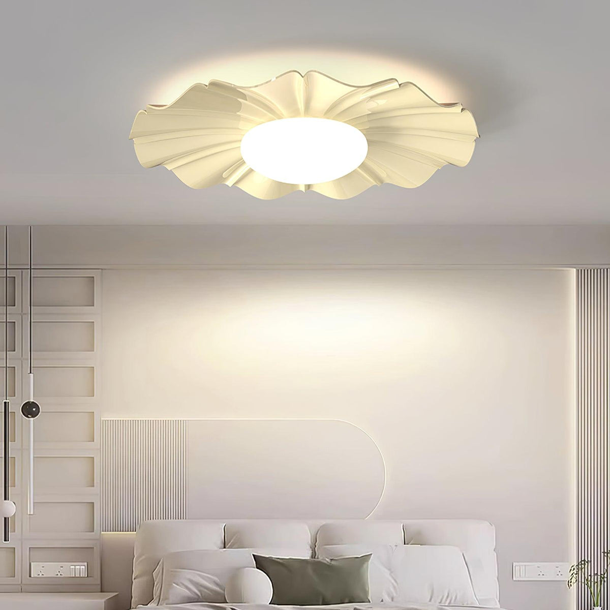 Oriiraya Ceiling Light Gold LED Scalloped for Bedroom