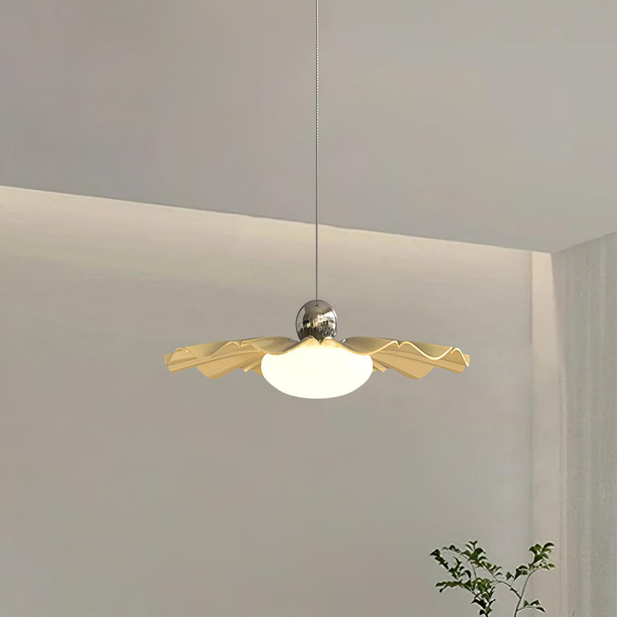 Oriinia Pendant Light Brass Acrylic Dining