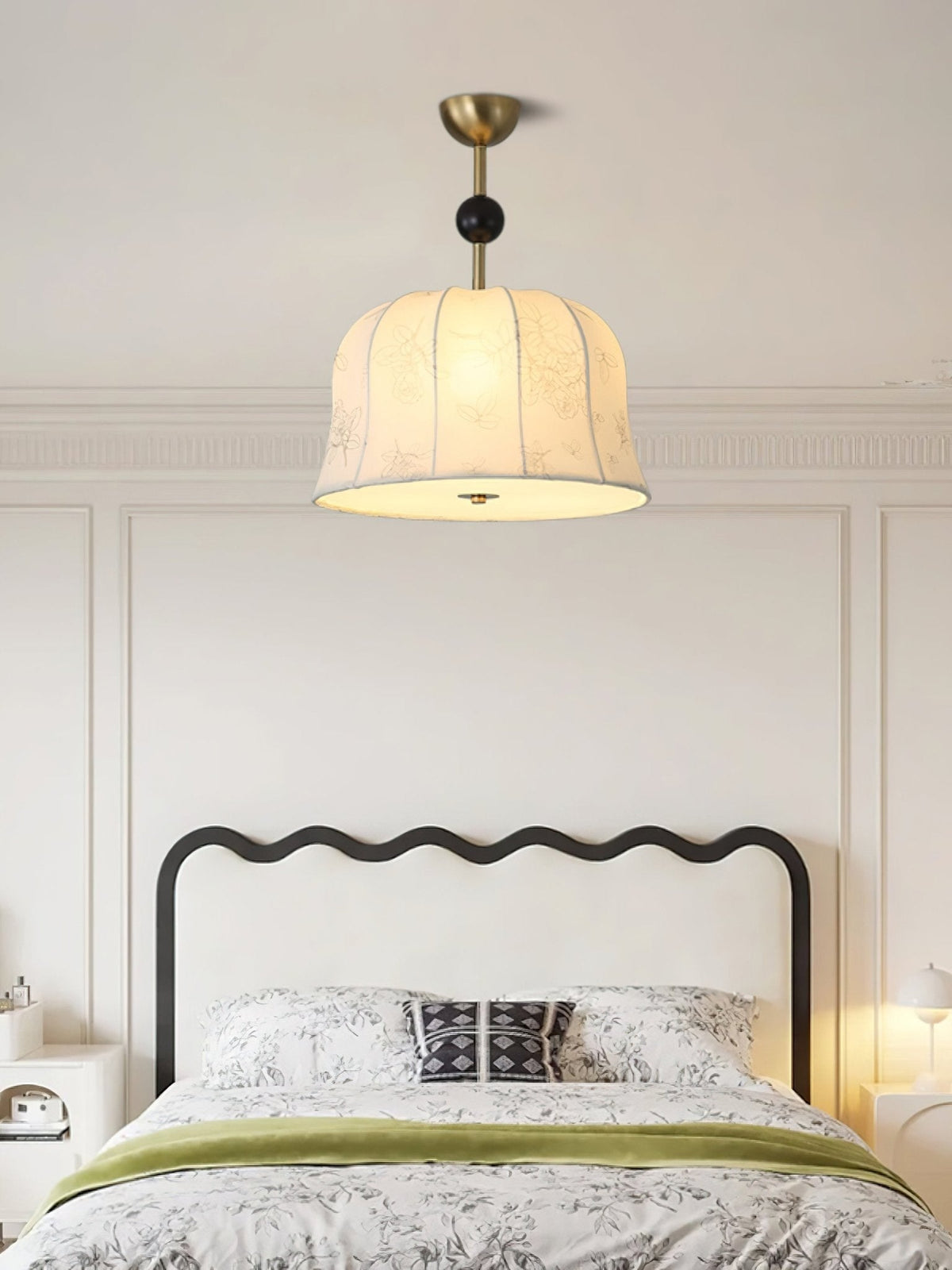 Avnoren Blossom Curve Fabric Wood Pendant Lamp