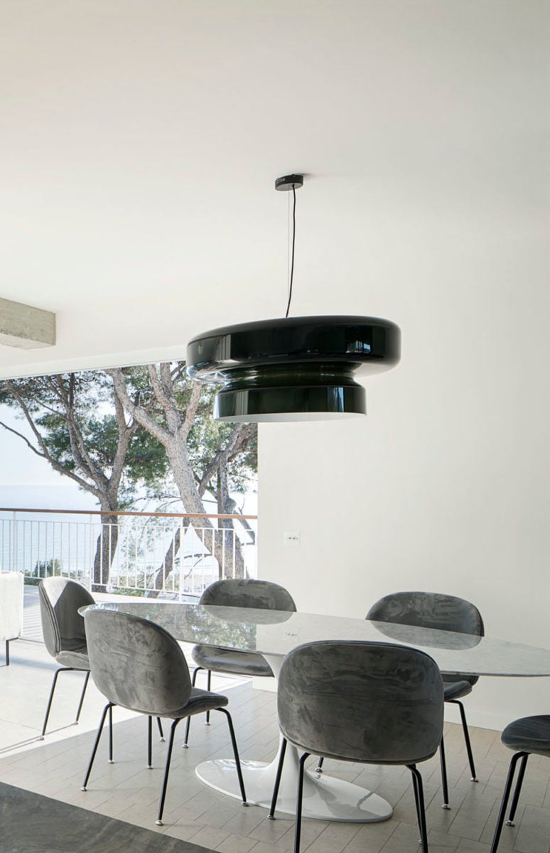 Zerithce Glass Modern Minimalist Pendant Lamp
