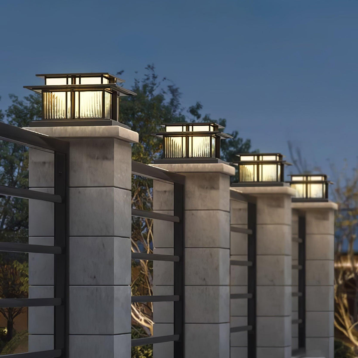 Evander Pillar Solar / Hardwire Outdoor Light
