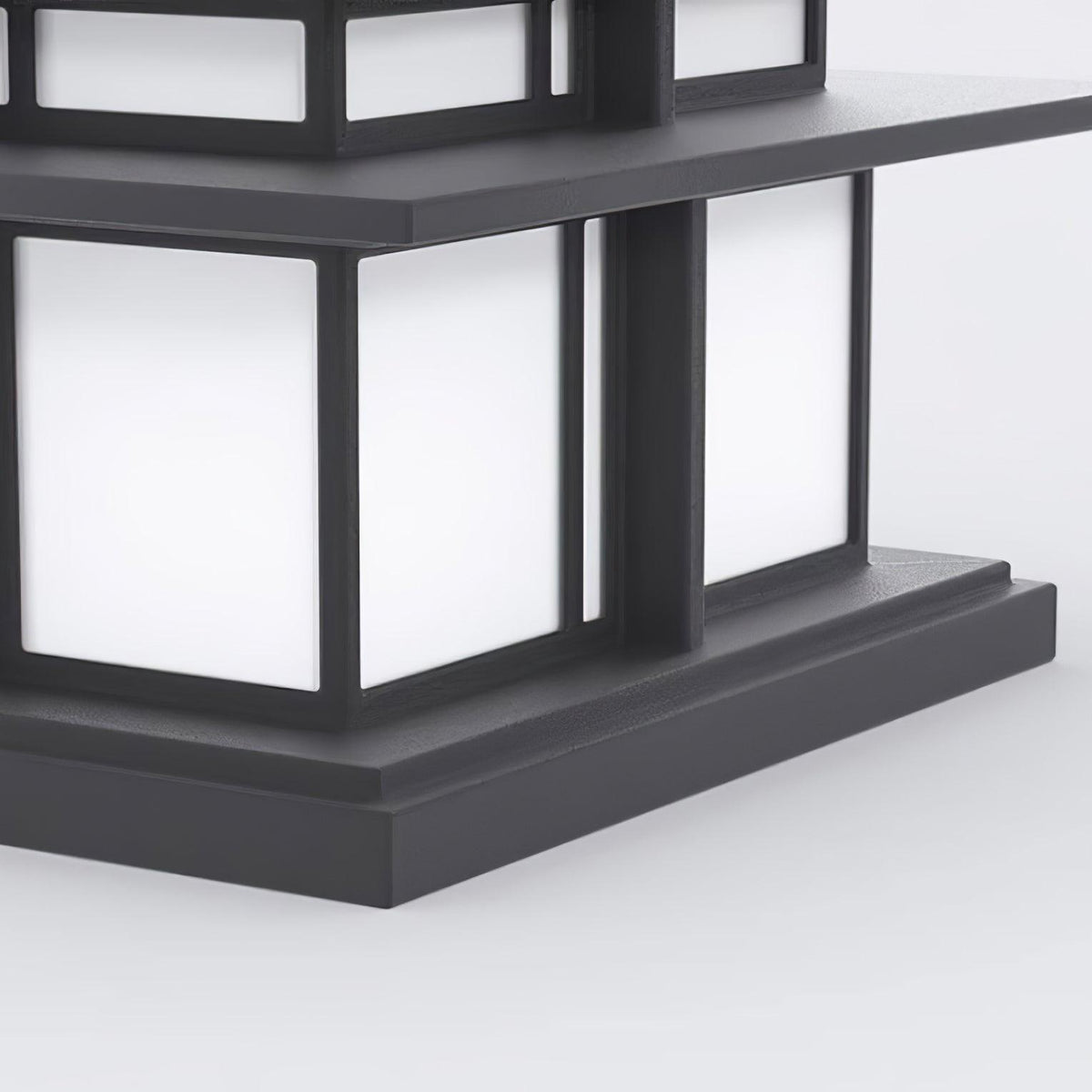 Onyx Acrylic Oriental Table Light
